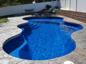 16' x 35' Axiom 16 Model Pool | Latham Pool