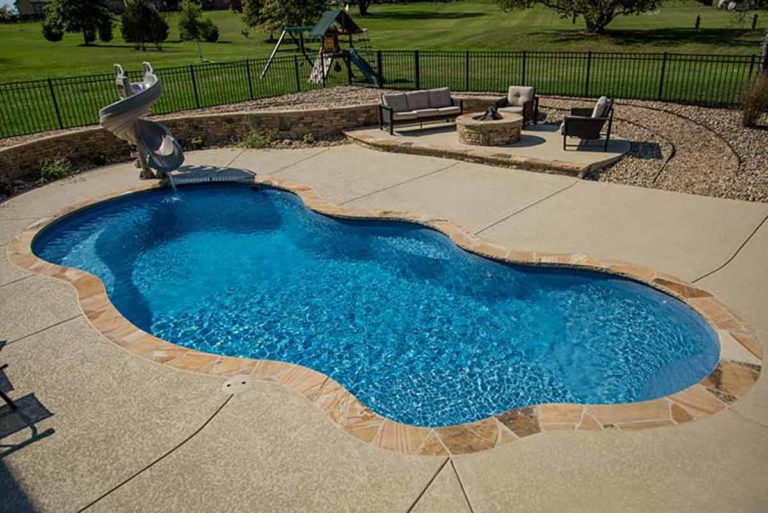 fiji fiberglass pool