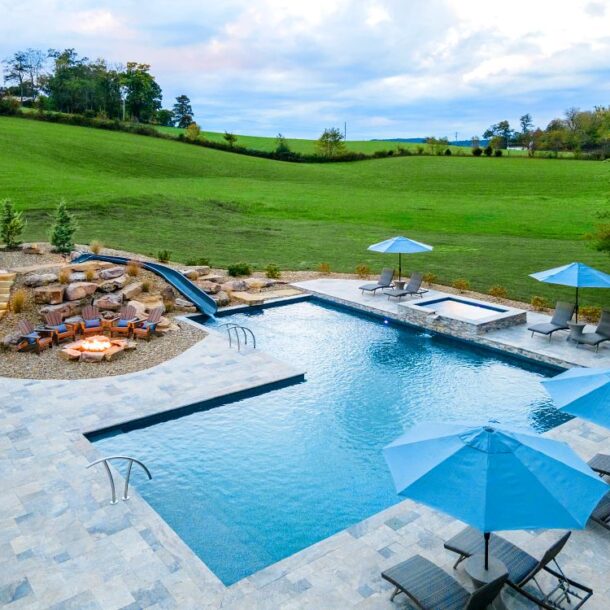 True-L Vinyl Liner Pool | Photo courtesy of Brooks Malone