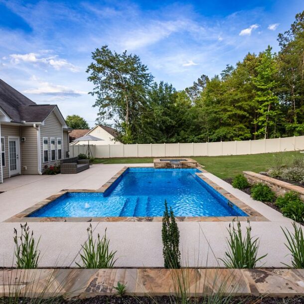 Rectangle Vinyl Liner Pool with Custom Entry | Photo courtesy of J&M Pool Company