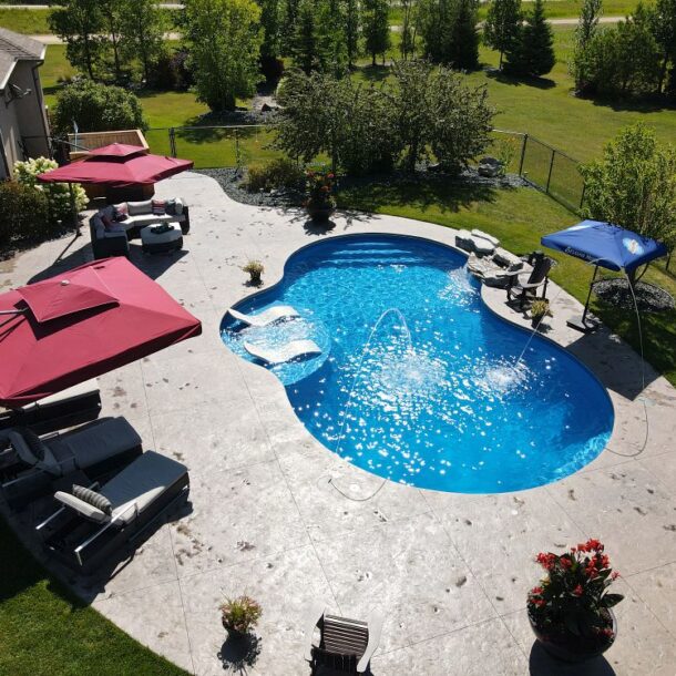 Mountain Lake Vinyl Liner Pool in Blue Mosaic